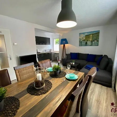 Estrella24 Living Rom Apartment *