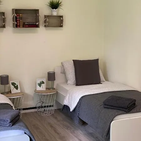 Estrella24 Living Rom Apartment